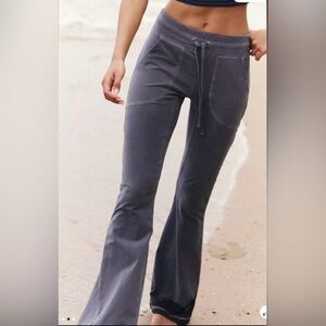 NWOT Free People Movement New Flow Flares Size Large Vintage Indigo